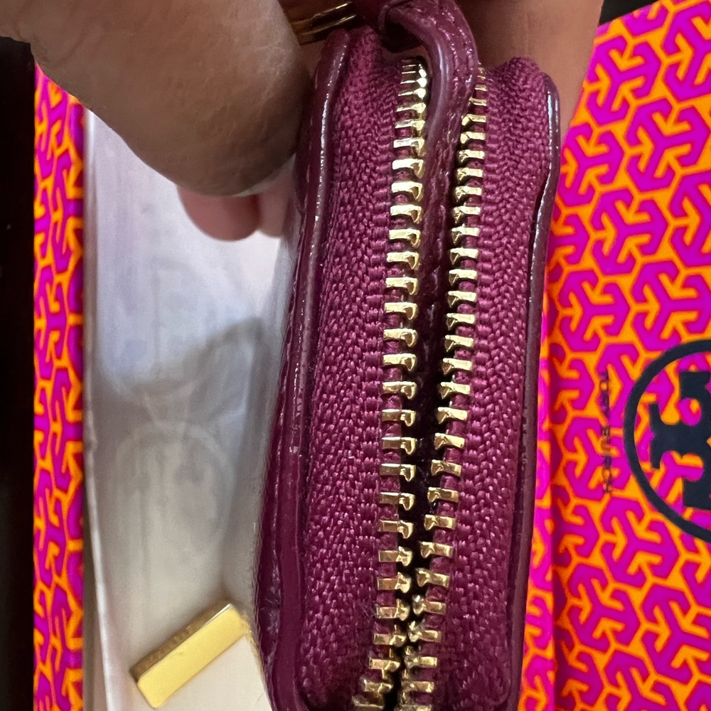 Tory Burch Card/Key Chain Wallet - image 4